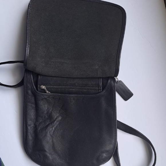 Coach Black Leather Logo Tag Accessory - Picture 10 of 10